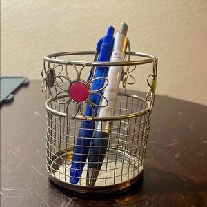 Vintage floral metal wire pencil holder makeup brush holder circular organizer